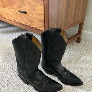 Justin Women’s Cowboy Boots L 4903